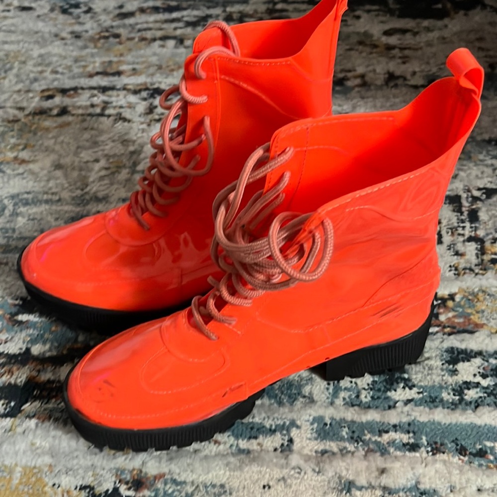 Cape Robbin heels
